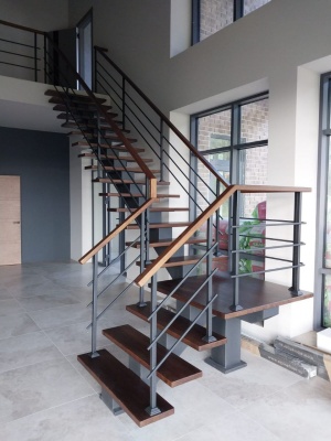  Лестница в стиле лофт "Нью-Йорк"